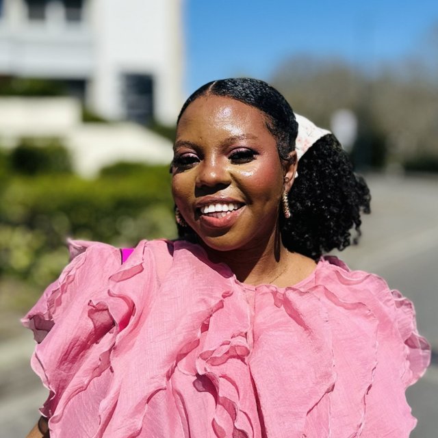 Sister Gift, Youth and Young Adults leader